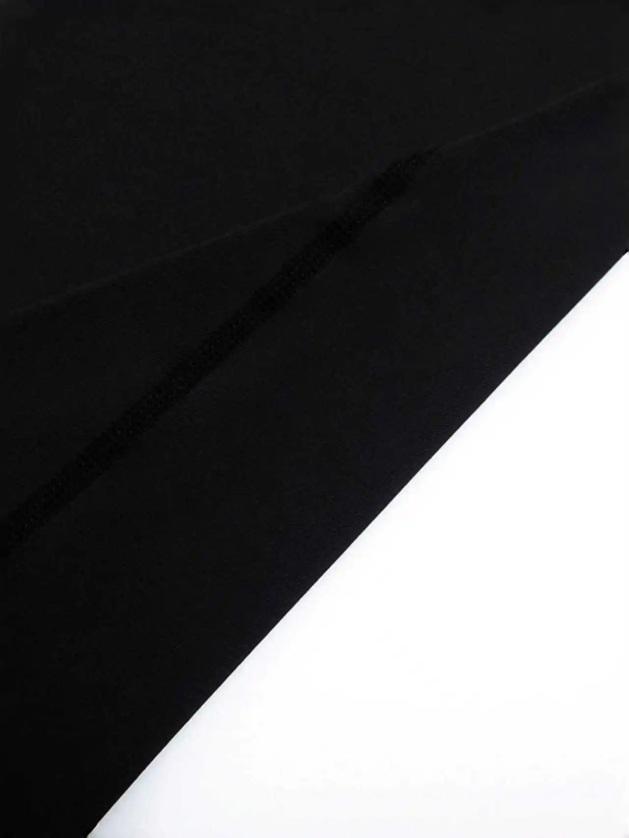 Men's gym compression quick drying base shirt, round neck long sleeved, high elasticity breathable fabric