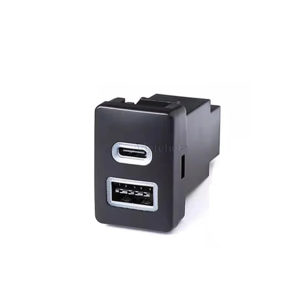 Car Quick Charger QC3.0 USB Type-c Interface Adapter Charging Interface Socket Adapter for Suzuki Jimny 2019-2023