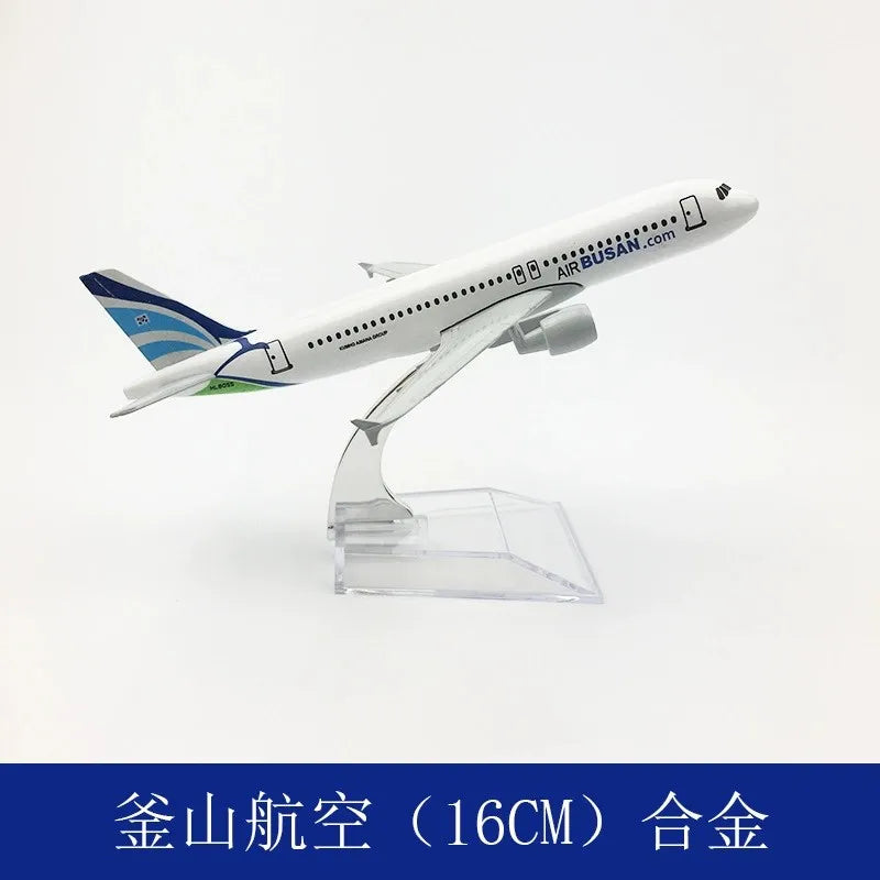 Toy 16CM A320 Series Aircraft Model Diecast Alloy Airplane ﻿320 1/400 Scale With Plane Base Adult Children Gift