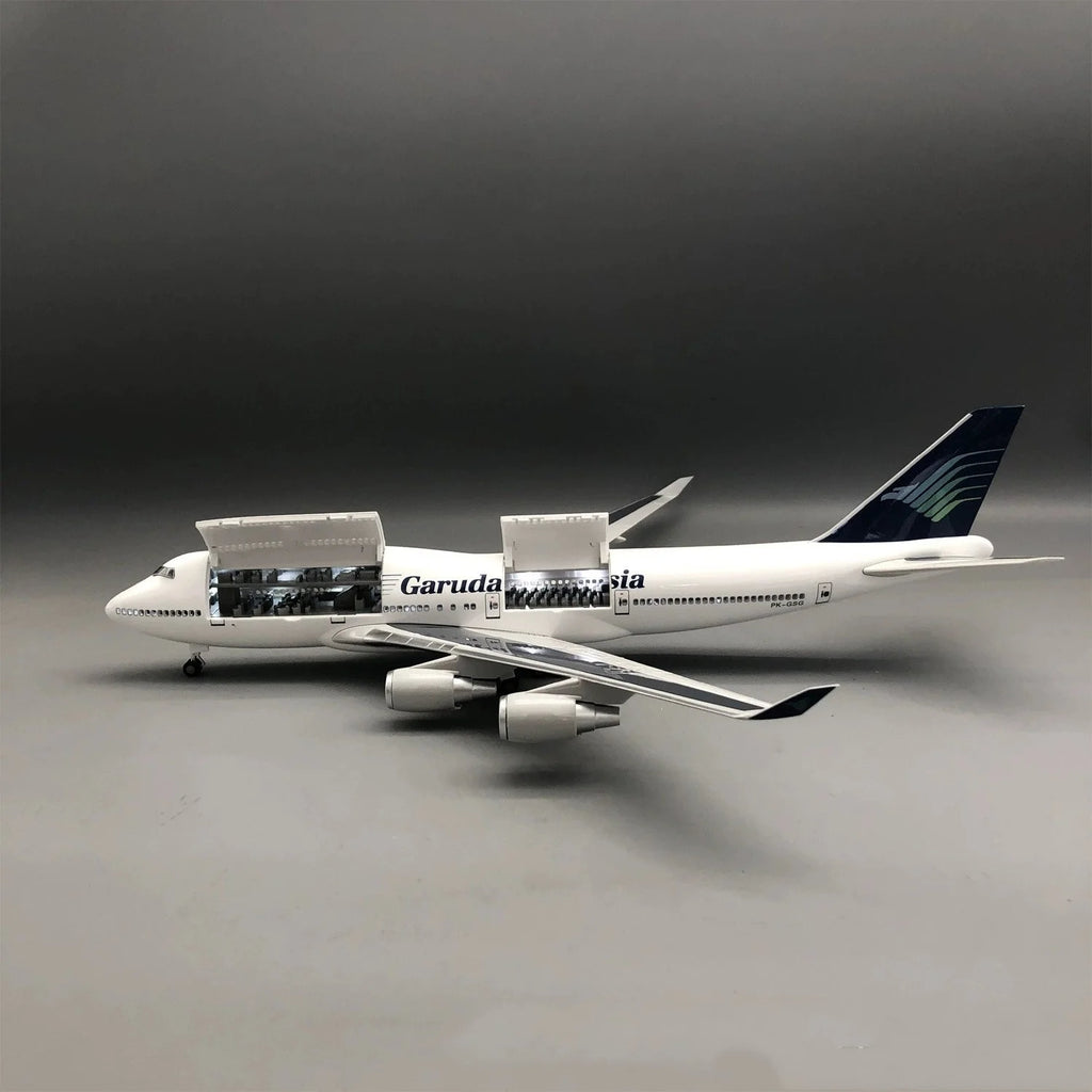 47cm Scale Aircraft Models B747 Indonesia Airways Resin Airplane Diecast Double Door With Lights Wheels Souvenir Toys Ornament