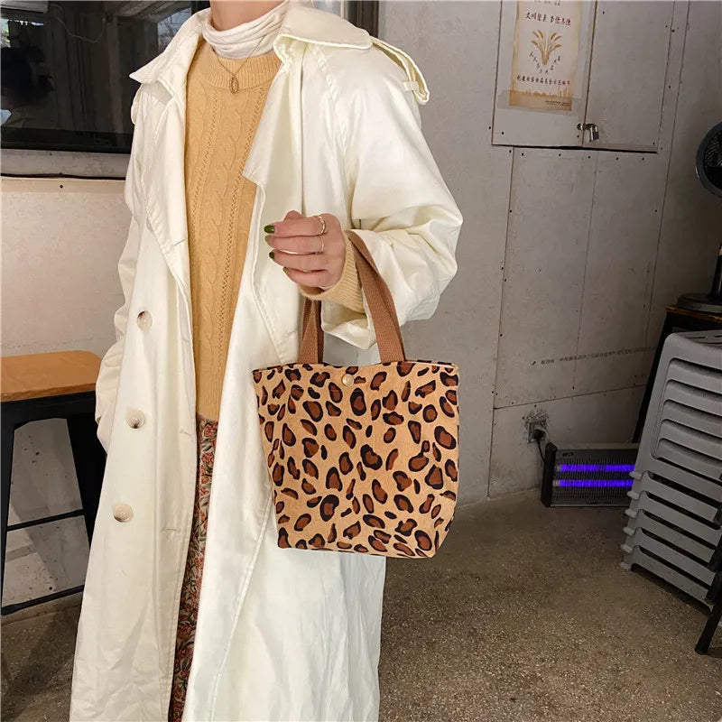 Casual Women Portable Lunch Bento Bag Retro Flower Ladies Small Handbags Thin Corduroy Female Shopper Clutch Purse Shoulder Bags