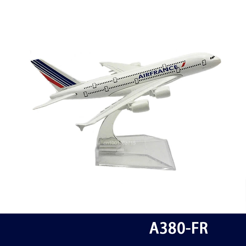 15CM Diecast Alloy A320 330 340 350 380 6Inch Airplane Model