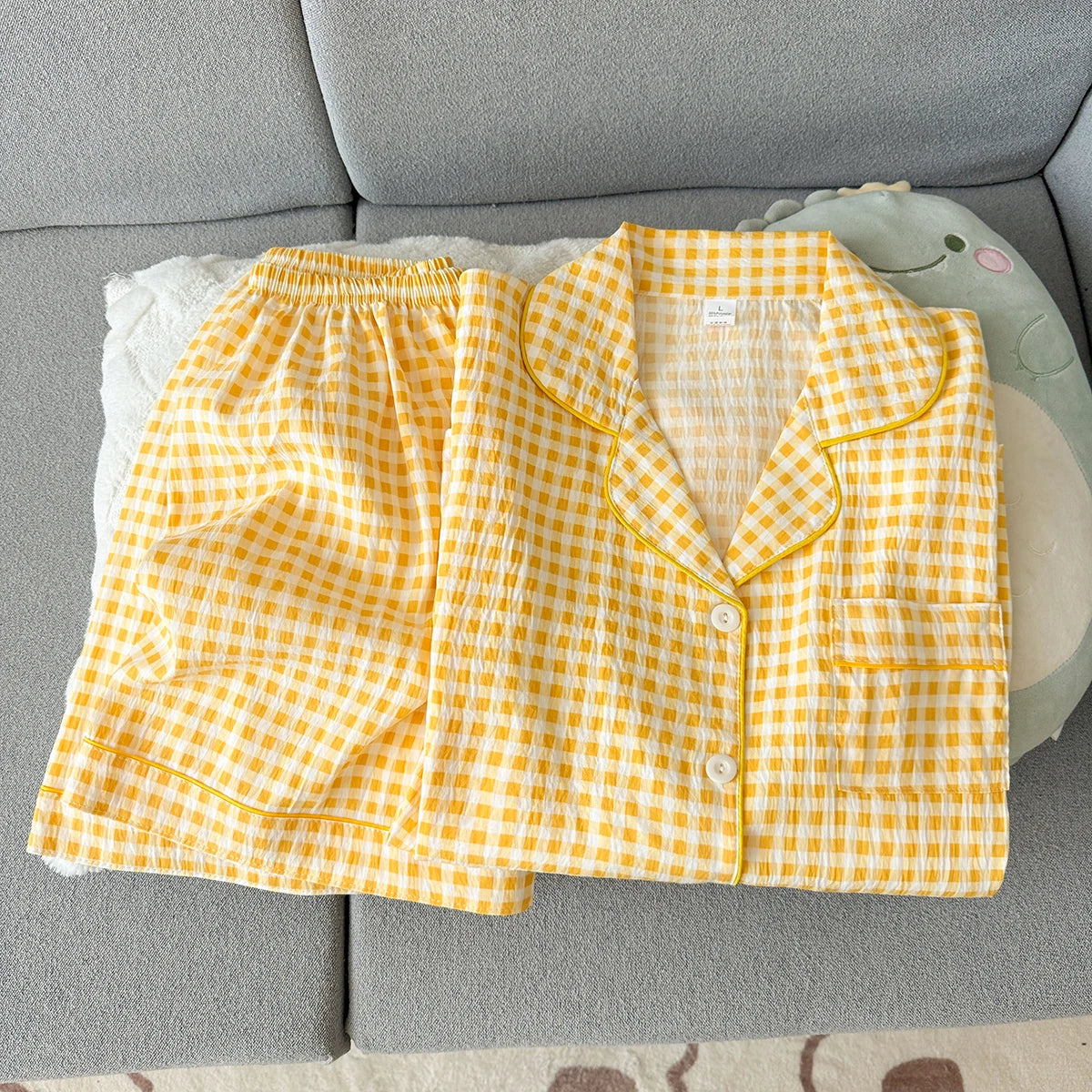 Women's Summer Pajamas, Thin Plaid Pattern Short-Sleeved Shorts, Sweet and Cute, Can Be Worn Outside in Summer, Two-Piece Home Wear Set