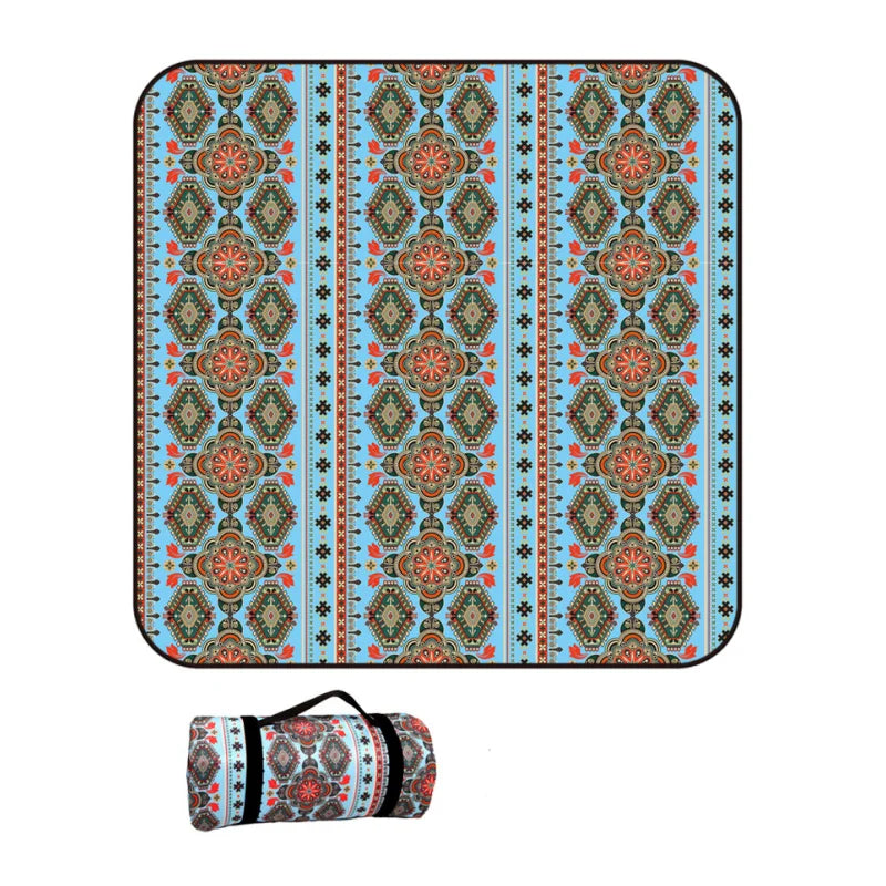 Outdoor Picnic Blanket Waterproof Extra Large Camping Mat Thickness 4mm 3-Layers Beach Blanket Rolling Up Packaging Park Blanket