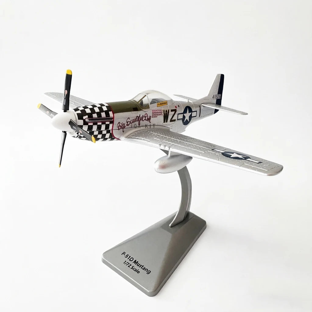 1/72 Scale WWII U.S. P51D Mustang Fighter Plane P-51D P51 Silver Diecast Finished Military Plane Model Collection Ornament Gift