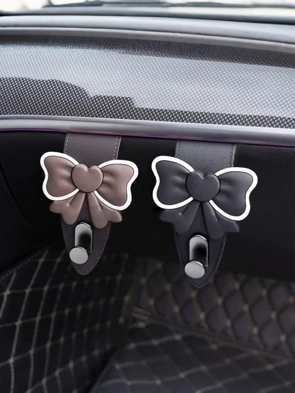 Butterfly-Style Car Hook: A Foldable In-Car Storage Helper with Both Aesthetics and Practicality