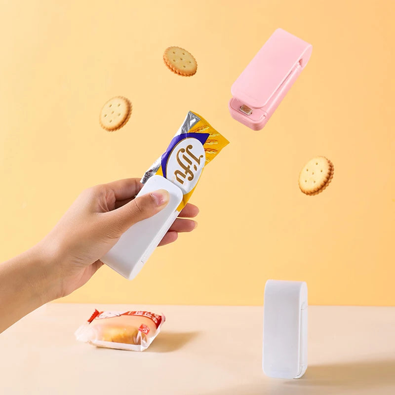 Mini Heat Bag Sealing Machine Package Sealer Bags Thermal Plastic Food Bag Closure Portable Sealer Packing Kitchen Accessories-