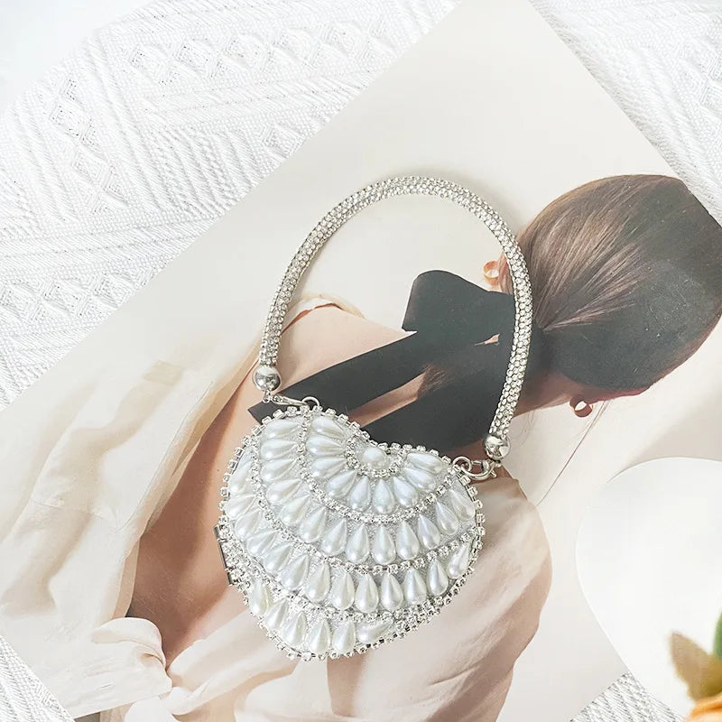 Heart Shaped Diamond Encrusted Glass Stone Evening Bag Women's Chain Handbag Stylish Crossbody Bag Elegant  Shape