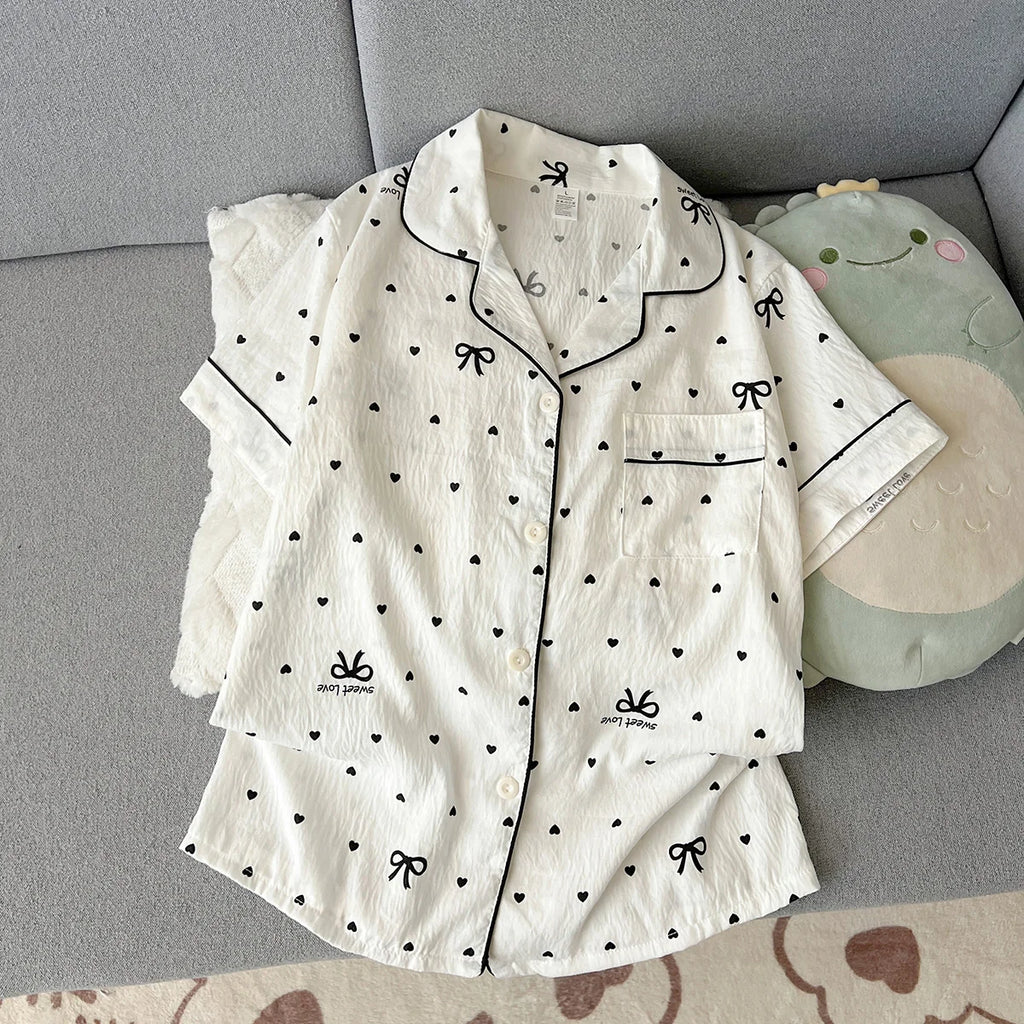 Women's Summer Thin Pajamas with Heart-Shaped Bow Pattern, Short-Sleeved Shorts, Sweet and Cute, Can Be Worn Outside in Summer, Two-Piece Home Wear Set