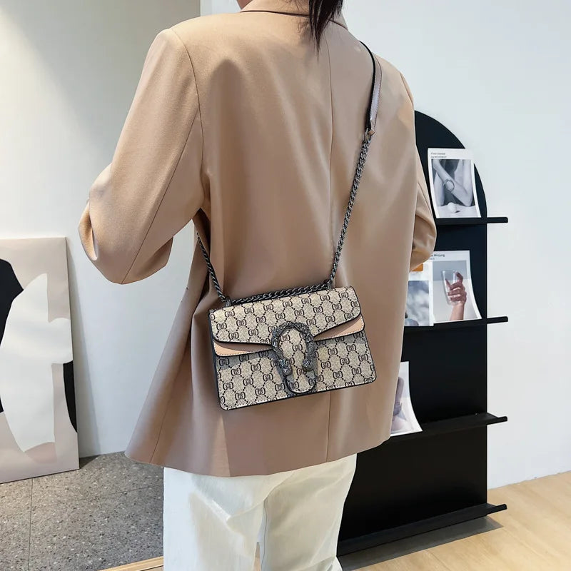Fashion trend retro printed chain bag popular underarm crossbody shoulder bag