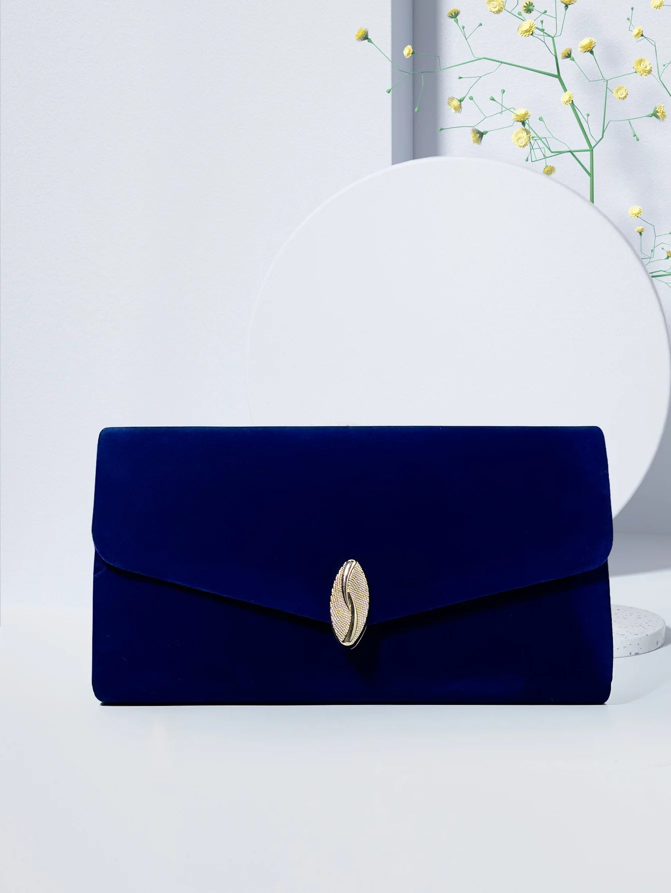 2023 New Red Bridal Wedding Bags Velvet Clutches Vintage Square Purse Chain Shoulder Bags Luxury Banquet Bags Blue Envelope Prom