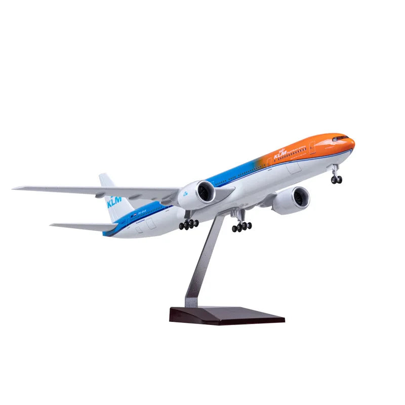 1:157 Scale Plane 47cm KLM Airways B777 Model Airplanes Diecast Resin Aviation Children's Day Birthday Toys With LED Lamp & Base