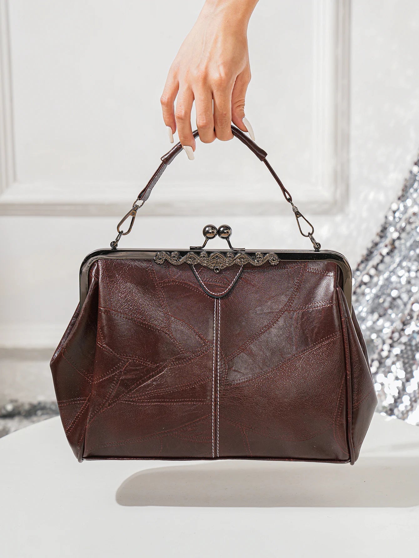 Ladies Soft Retro Leather Large Capacity Kiss Lock Portable Shoulder Crossbody Women Handbag Cell Phone Bag Clutch Bag