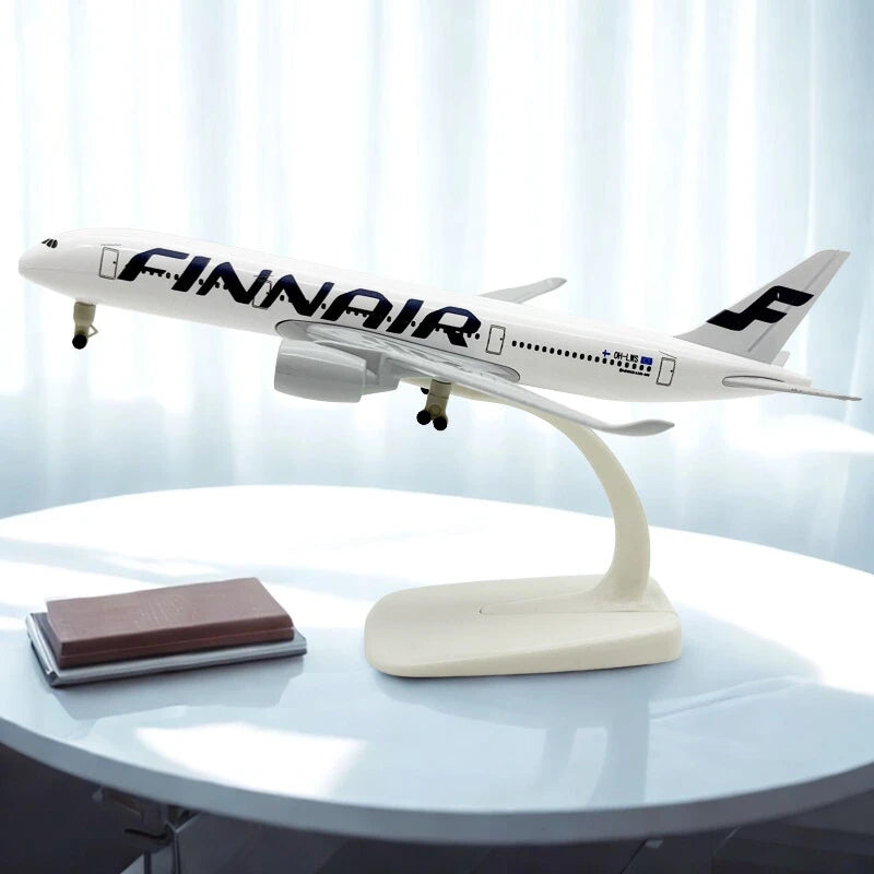 Toy Airplane Airbus 20CM Alloy Aircraft Model A350 Finnair Airplane Model Gift For Friends Toy plane For Children