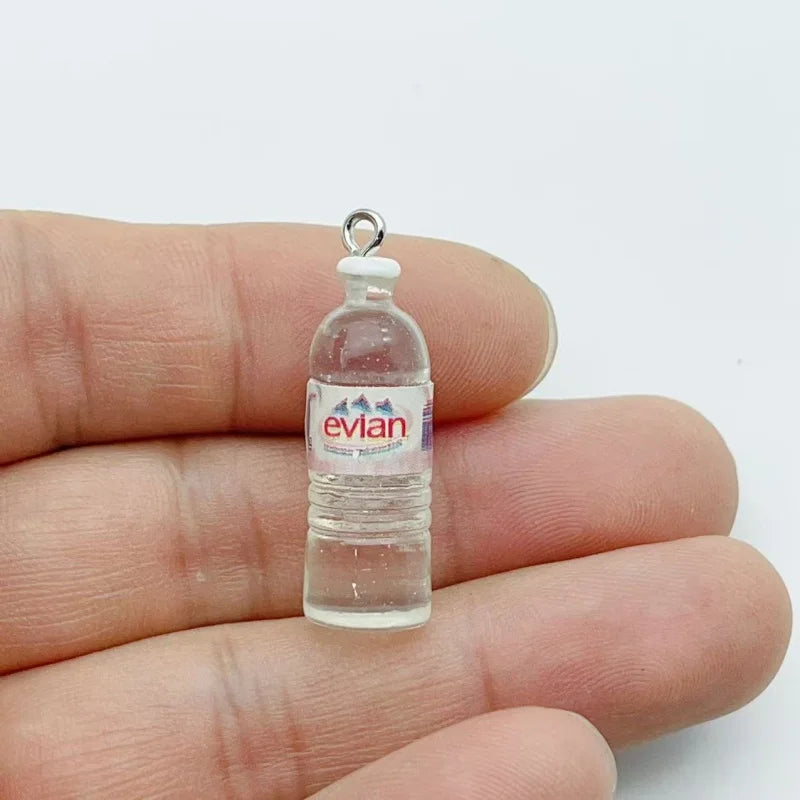 10Pcs Random Mixed Mini Liquor Bottle Resin Charms Simulation Drink Bottle Pendant DIY Handmade Jewelry Keychain Accessories