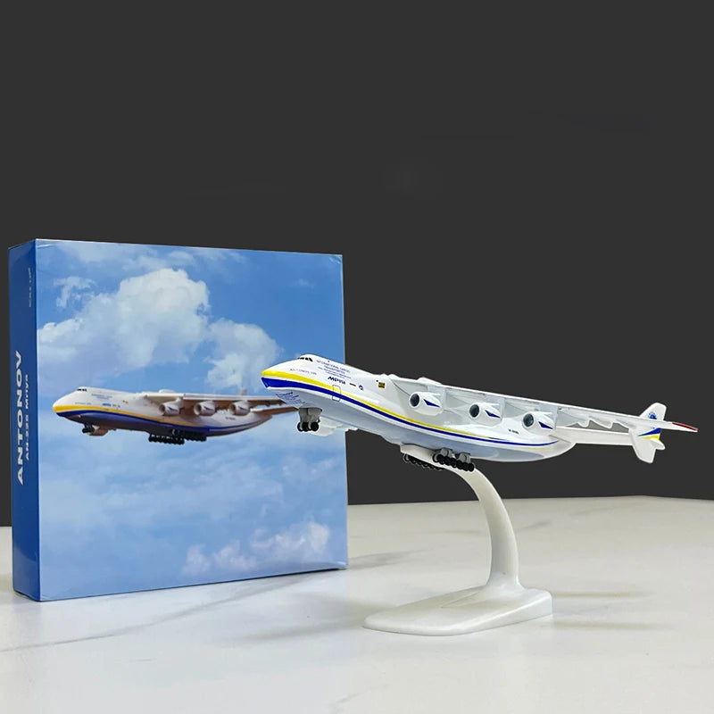 1/400 Scale 20CM Diecast Alloy Antonov An-225 "Mriya" A380 330 747 777 Airplane Model For Gift Collection