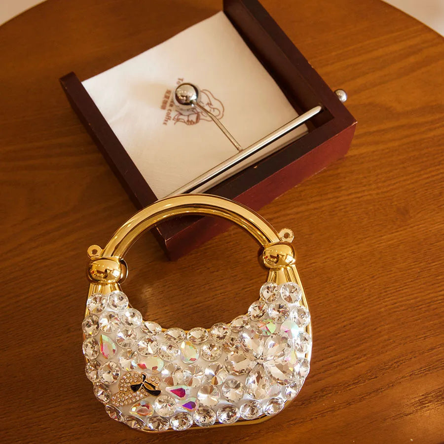 Metal flash diamond top hat dinner bag fashion acrylic bag texture handbag niche design messenger bag