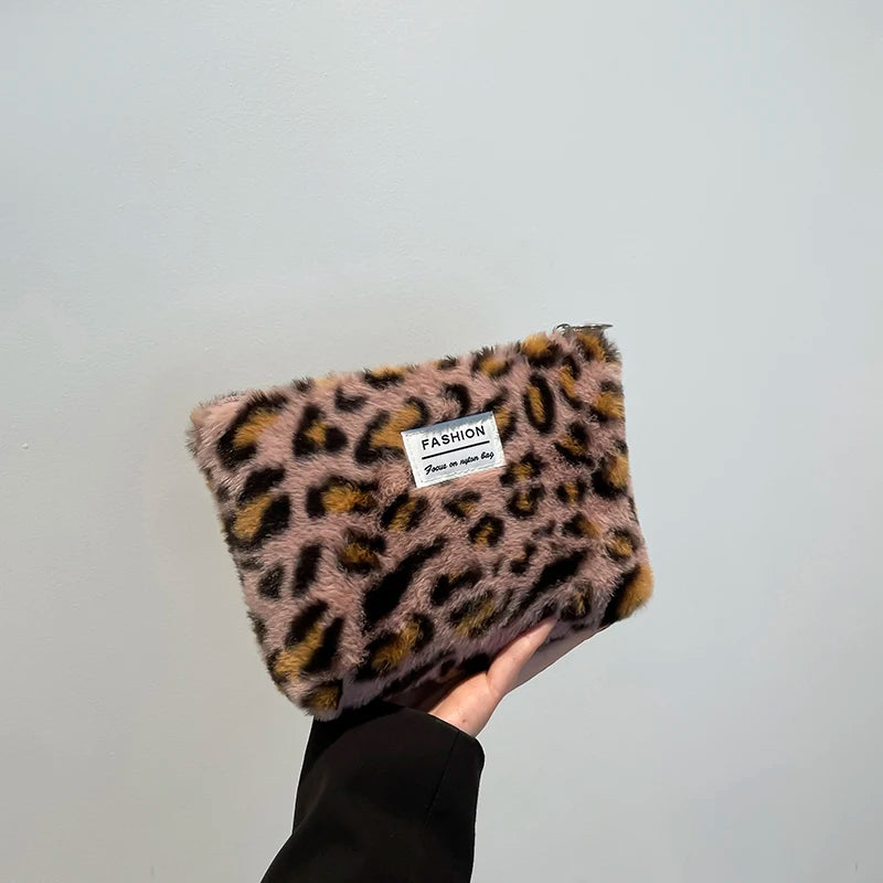 Leopard print plush Makeup Bag Large capacity portable travel toiletry bag Cosmetics Clutch Bag Premium storage bag