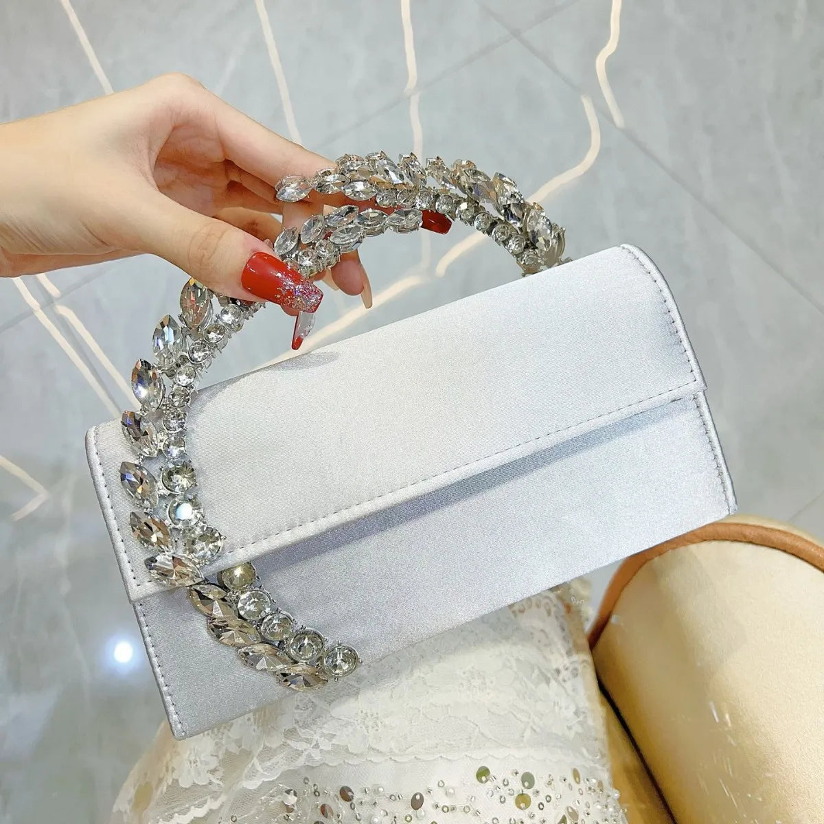 wholesale new party dinner bag luxury flash diamond satin sequin handbag diamond-encrusted women's messenger high-end design bag