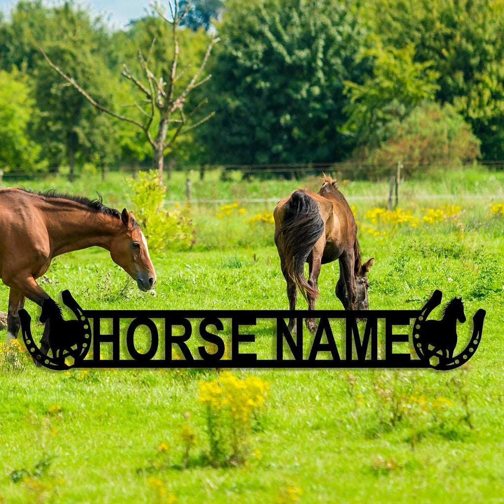 [Customizable Metal Sign] Customizable 2D Flat Metal Horse Stable Sign | Personalized Name/Number Wall Art Decor for Farm