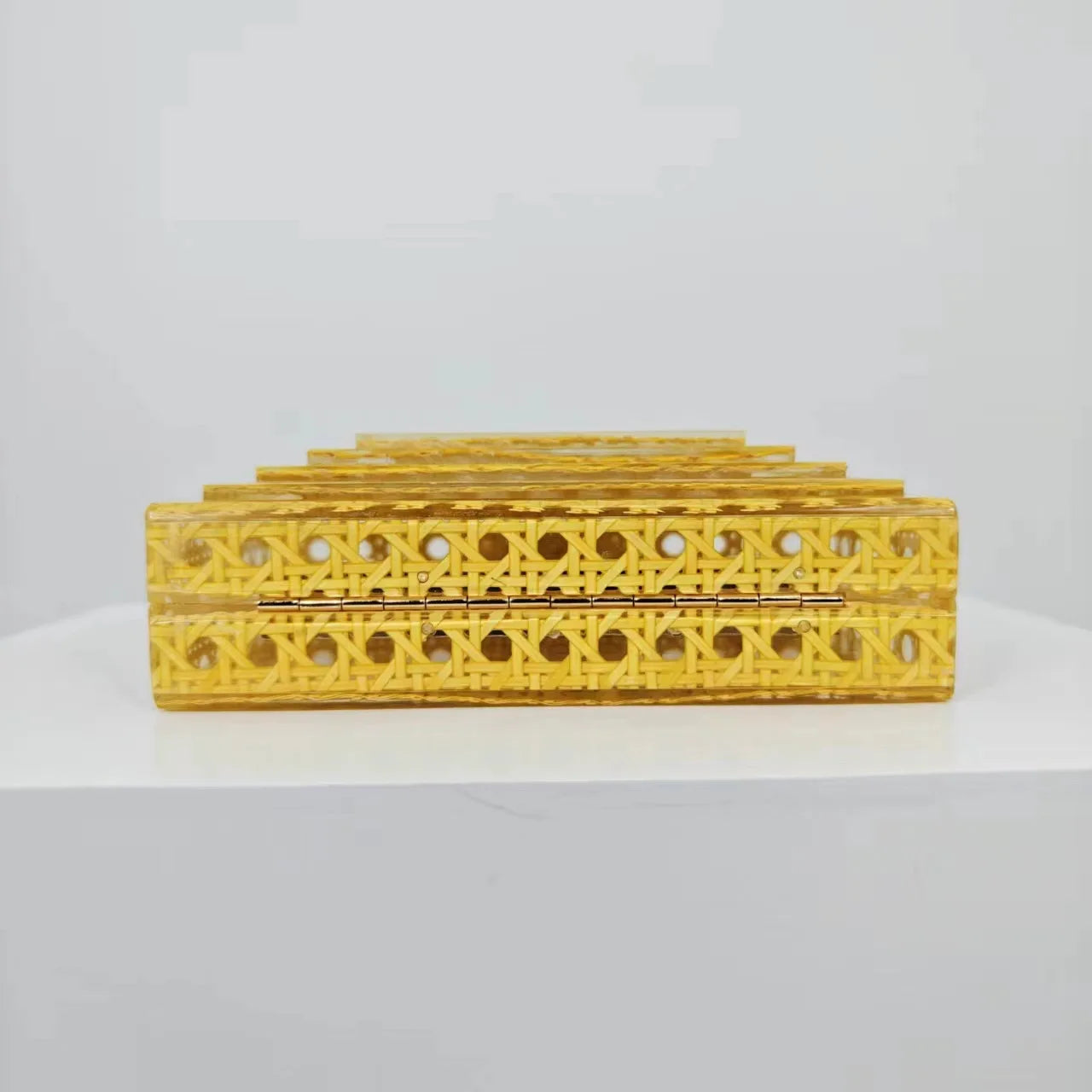 2024 New Women Acrylic Egg Cane Bag Rattan Clutch Bag For Luxury Wedding Party Purse Summer Beach Wicker Handbag Designer