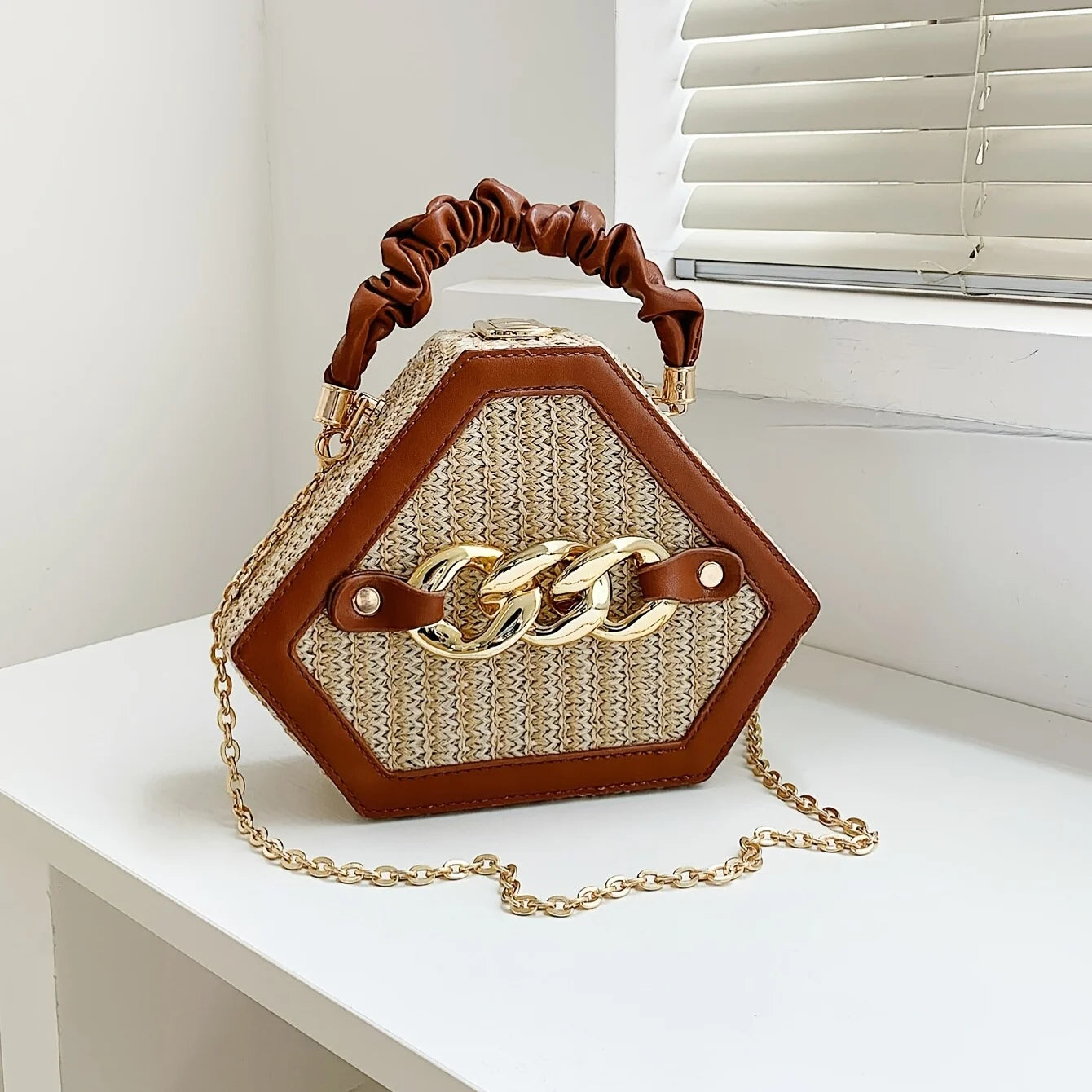 Patchwork Straw Carry-on Women's Bag Fashion Chain Diagonal Bag Summer Texture Chain Bag Woven Carry-on Box Bag