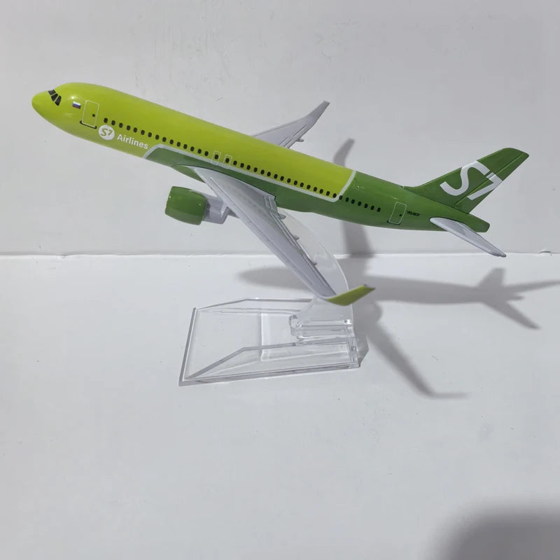 JASON TUTU 16cm Siberian Airlines S7 Airbus 320 Plane Airplane Model Aircraft Model Diecast Metal 1/400 Scale Planes Gift Collec