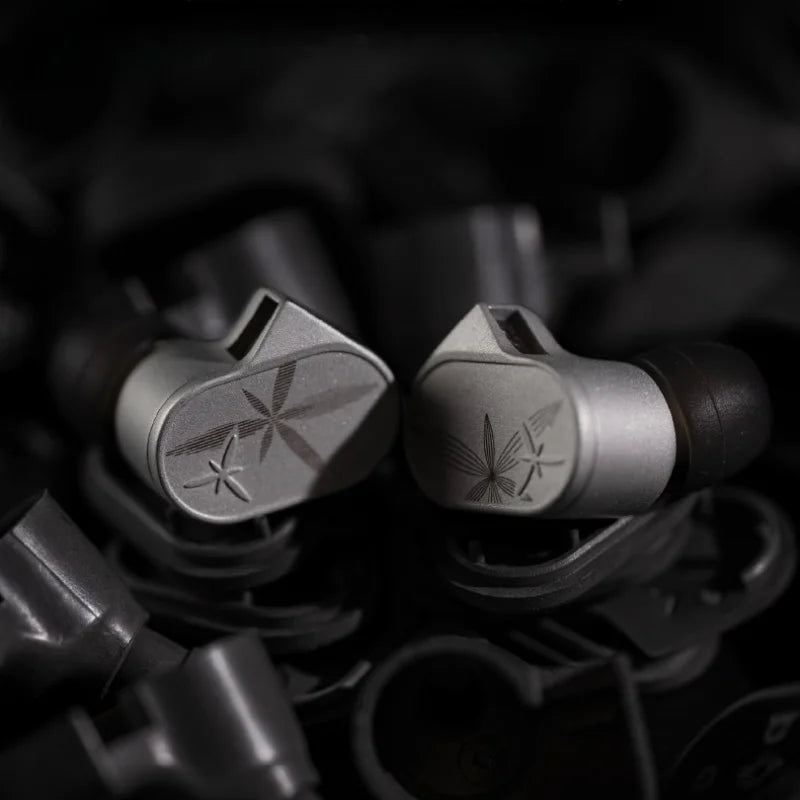 Pre-order MOONDROP LAN 2 Dual-magnetic Driver Ultra-low Distortion HiFi in-ear Monitors with Interchangeable Cable