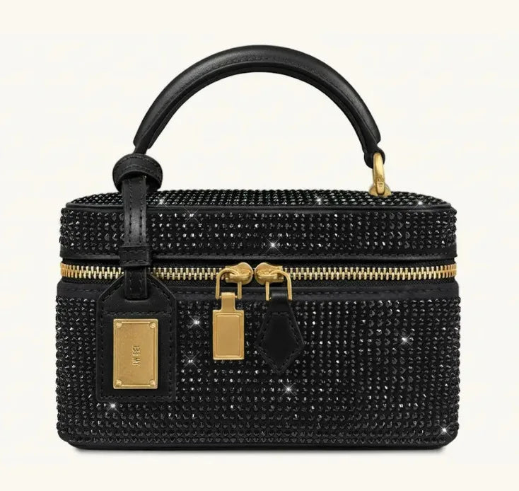 Luxury Designer Women's Crossbody Bag With Textured Leather And Letter Logo Also A Stylish Diaper Bag For Commuter