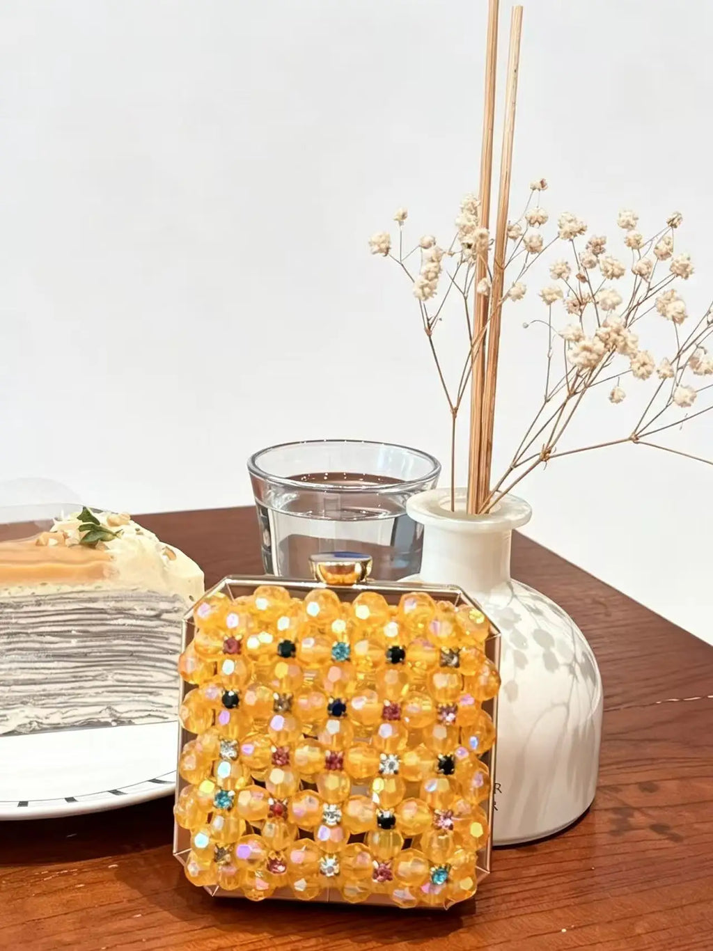 2026 Spring & Summer New Arrival - European & American Fashion Chain Mini Square Bag Acrylic handcrafted beaded mini women’s bag