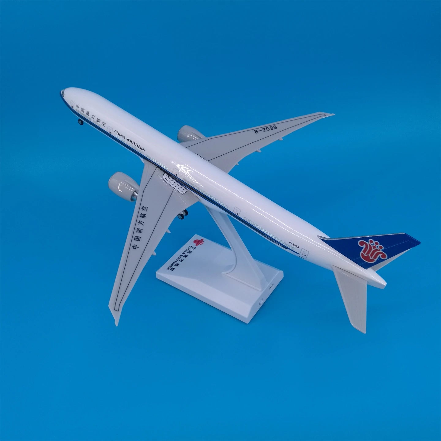 30cm Chinese Airbus & Boeing Airplane Model Diecast Resin with LED Light