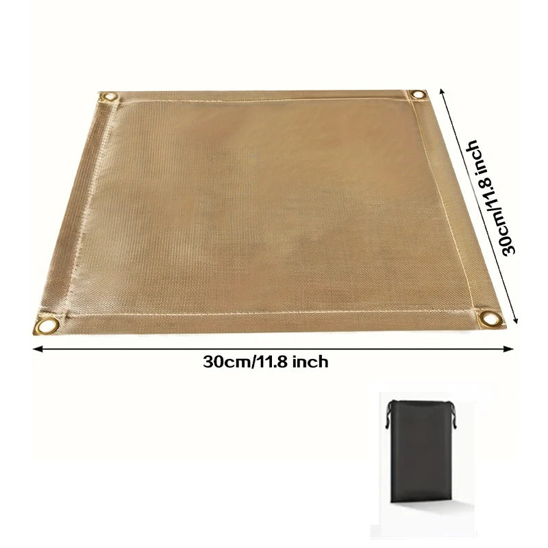 Outdoor Fireproof Cloth Heat Resistant Fabric Fiberglass Mat with Storage Bag for Camping Grill Picnic Barbecue Flame Protector