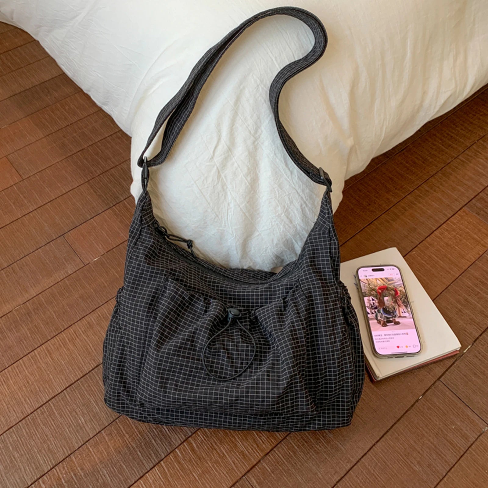 Women Checkered Sling Bag Nylon Pleated Cloud Shoulder Bag Large Capacity Stylish Plaid Tote Bag Shopping Date Handbag