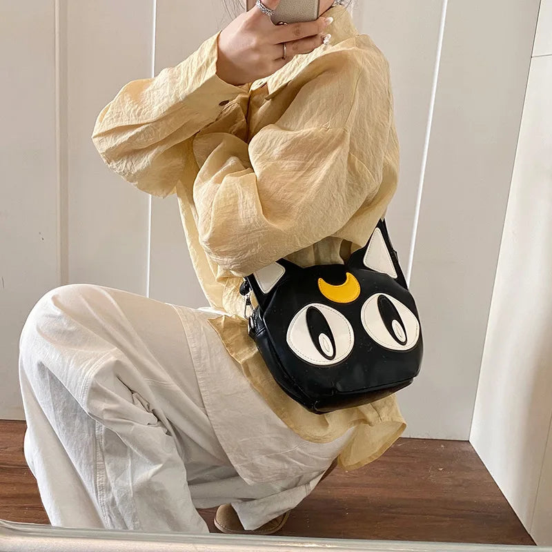 Cool and Cute Cartoon Cat Girl Crossbody Bag 2025 Personalized Street Commuter Shoulder Bag