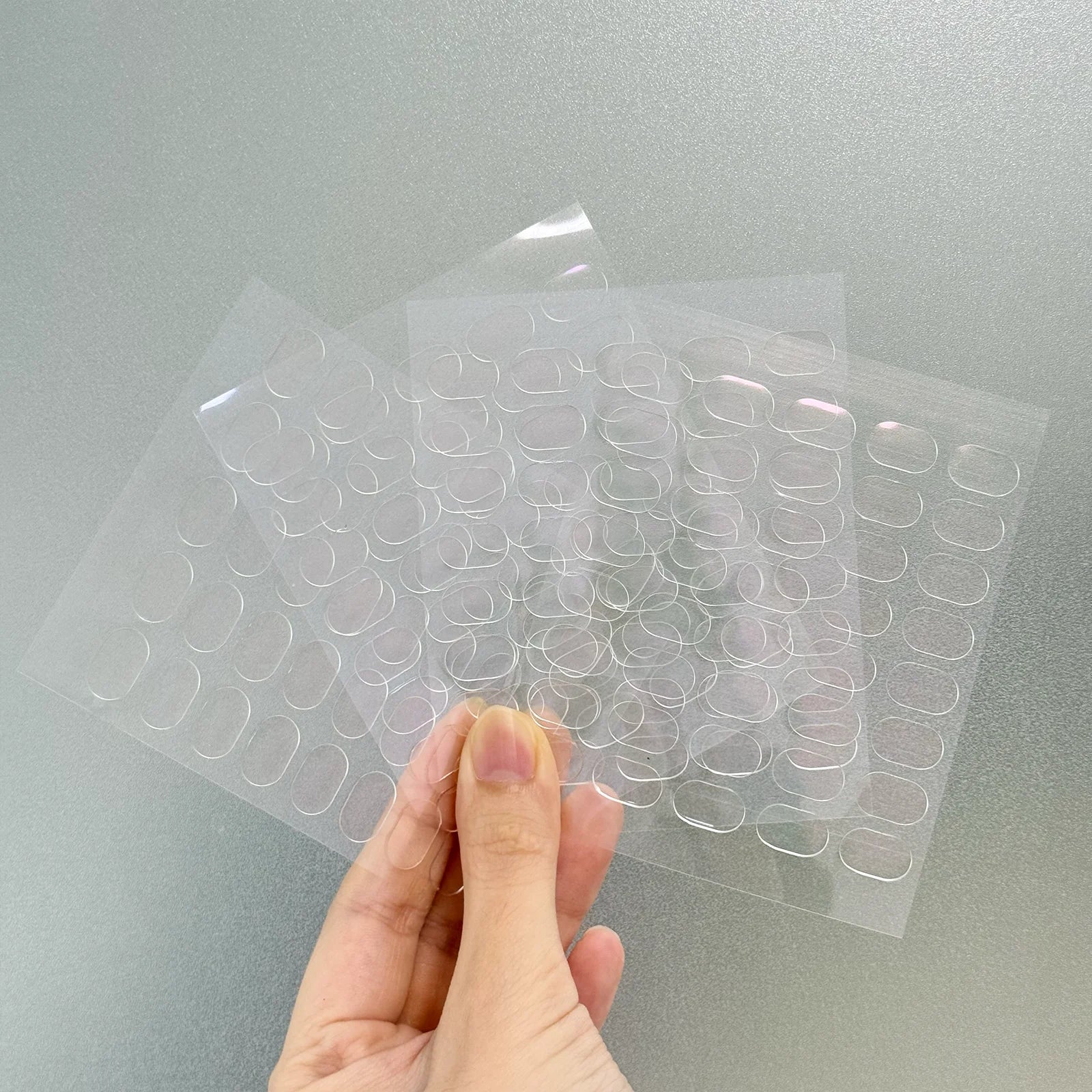 Clear Double Sided Adhesive Glue Dots 105/160PCS Removable Sticky Tack for Balloons Crafts Wall Hanging Party Decorations