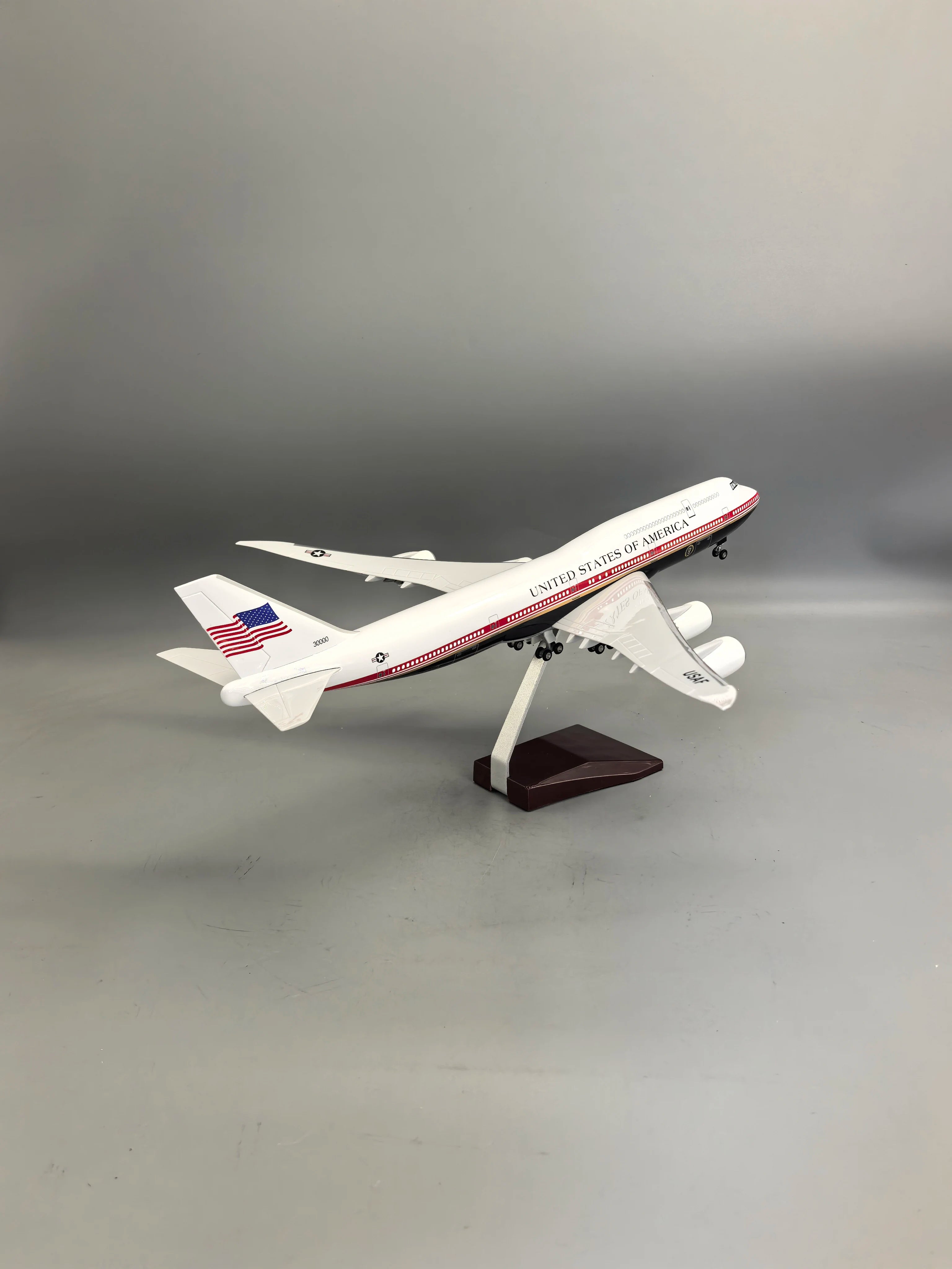 New 47cm Large Scale American Air Force One B747 Airplane Model Kit with Stand for Adult Aviation Souvenir Gift or Plane Toy