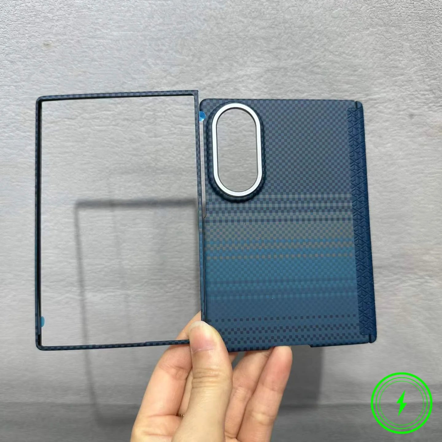 Luxury Busienss Nano-carving Carbon Fiber Texture Case for For Samsung Galaxy Z Fold 8 for Magsafe Hinge Alloy Lens Phone Cover