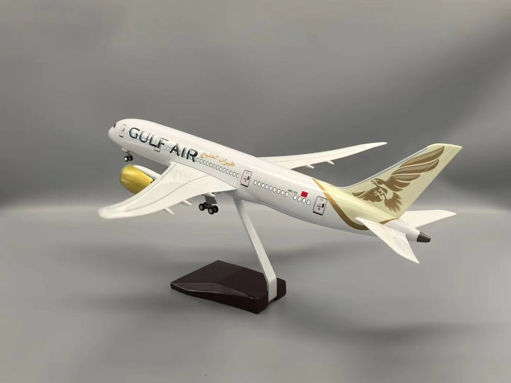 Diecast Plane Mode 47CM plane toy boys 1/130 Scale B787 Gulf Air Airline Airplane Model 787 Aircraft Replica Plane Toys