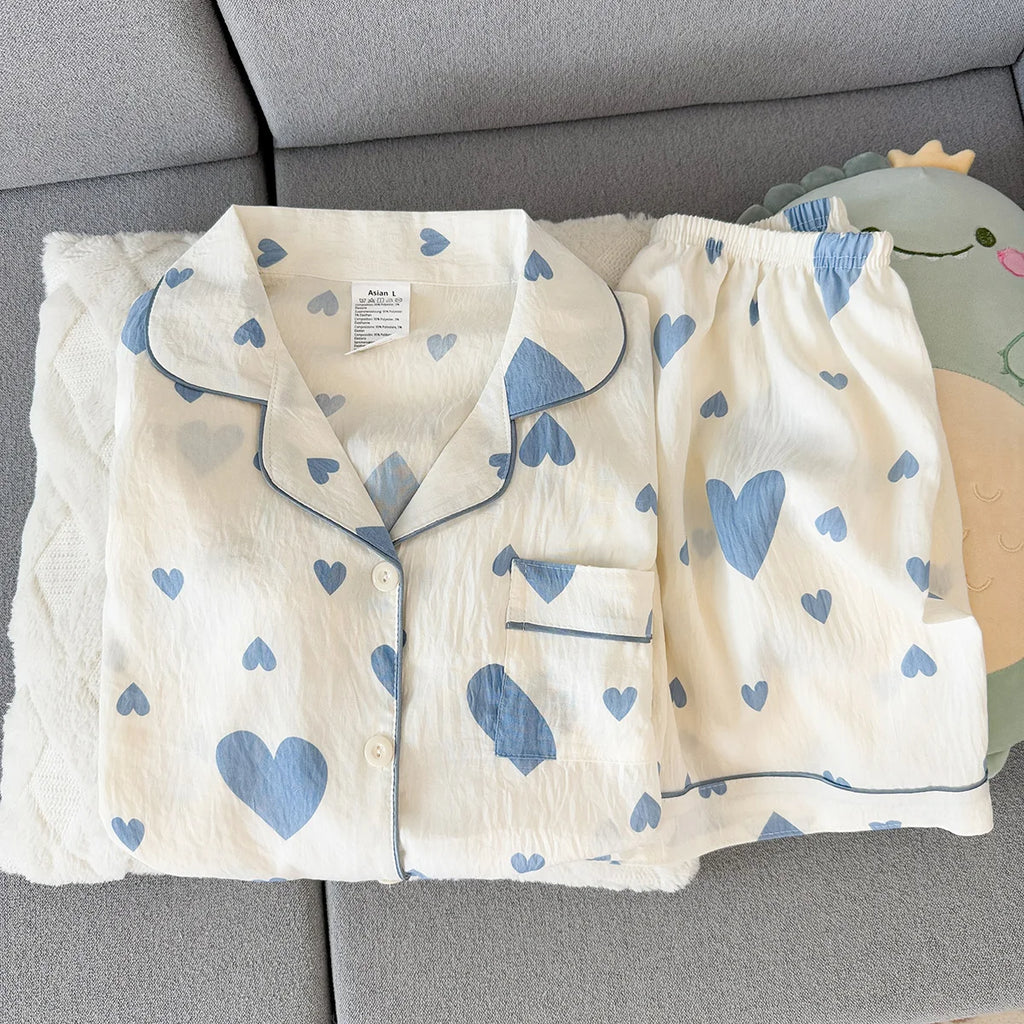 Women's Summer Thin Pajamas with Heart-Shaped Pattern, Short-Sleeved Shorts, Sweet and Cute, Can Be Worn Outside in Summer, Two-Piece Home Wear Set