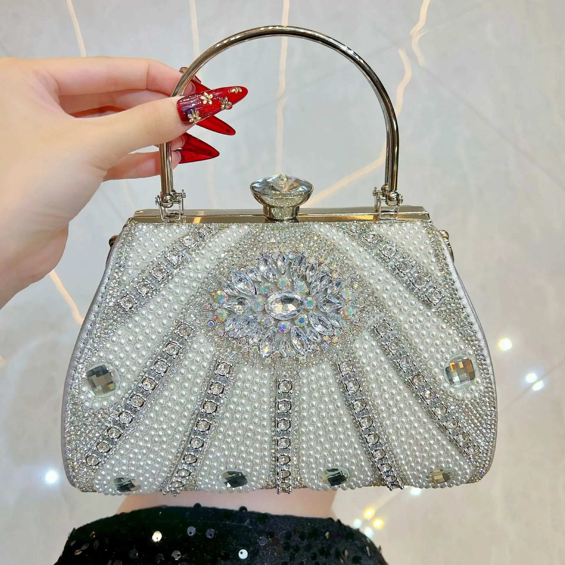 New Evening Bags Rhinestones Beading Party Cocktail Prom Clutch Bags Pearl Diamonds Glitter Elegant Small Bucket Box Handbag