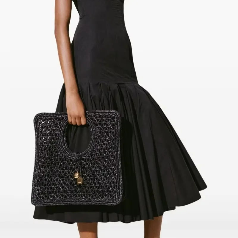 Interlocking-closure Tote Bag Women Black Flat Woven-raffia Luxury Designer Handbag New Gold Metal Rond-carré Charms Female Bags