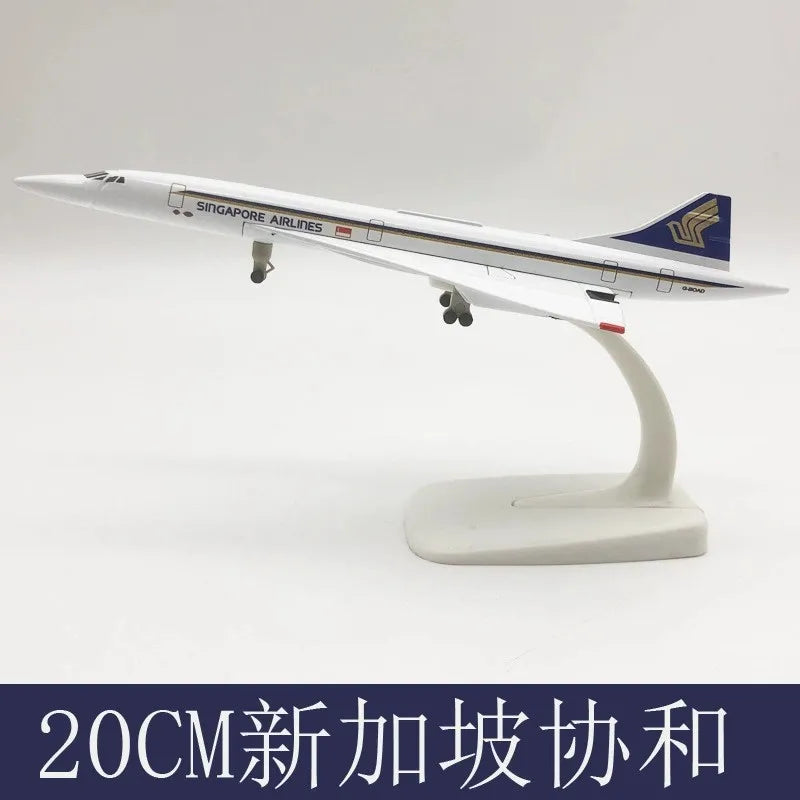 20CM Miniatures Plane Concorde Air Singapore Airplane diecast Model Airliner boys toys Alloy Diecast Plane Collectible Aircraft