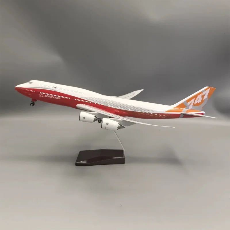 47CM 1:160 Scale Diecast Model Civil Airliner Prototype Aircraft Red Boeing 747-8 Airplane With Light Collection Display Gifts