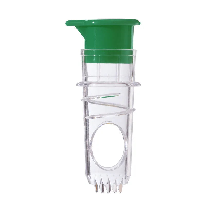 Portable Lemon Squeezer Plastic Resuable Lightweight Juices Reamer Washable Manual Juices Reamer Built in Filter for Home Travel