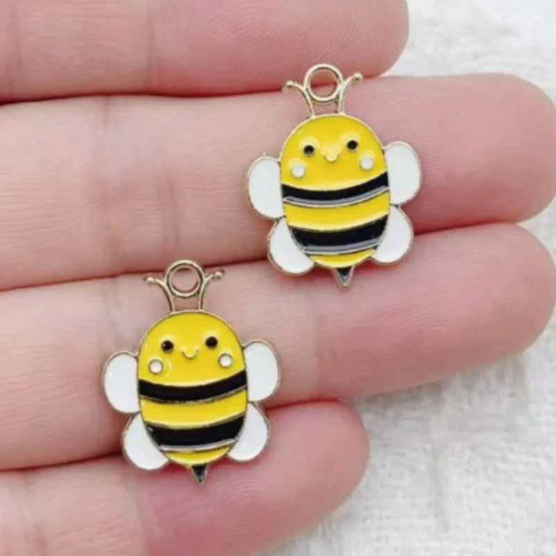 10pcs Cartoon Bee Anime DIY Alloy Drip Oil Pendant Accessories Phone Case Patch Decoration