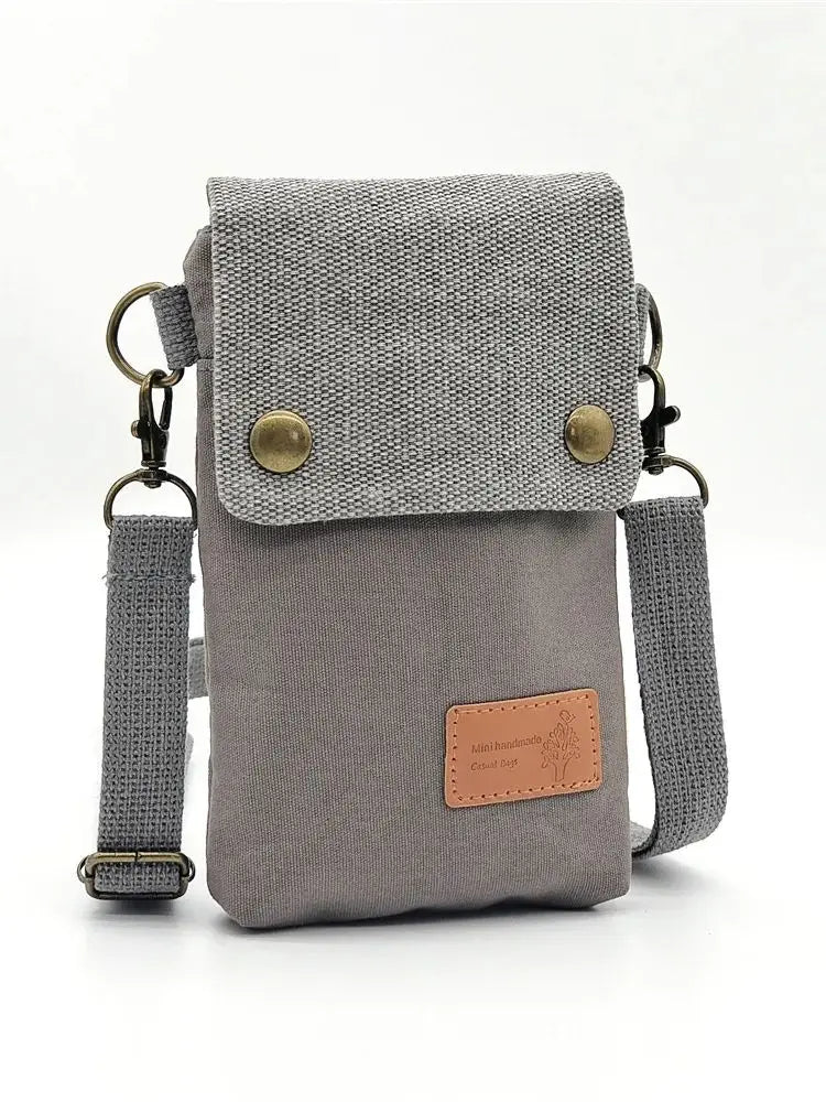 Fashionable and versatile embroidered crossbody bag for women - multi-layered single-shoulder shoulder bag on a strap