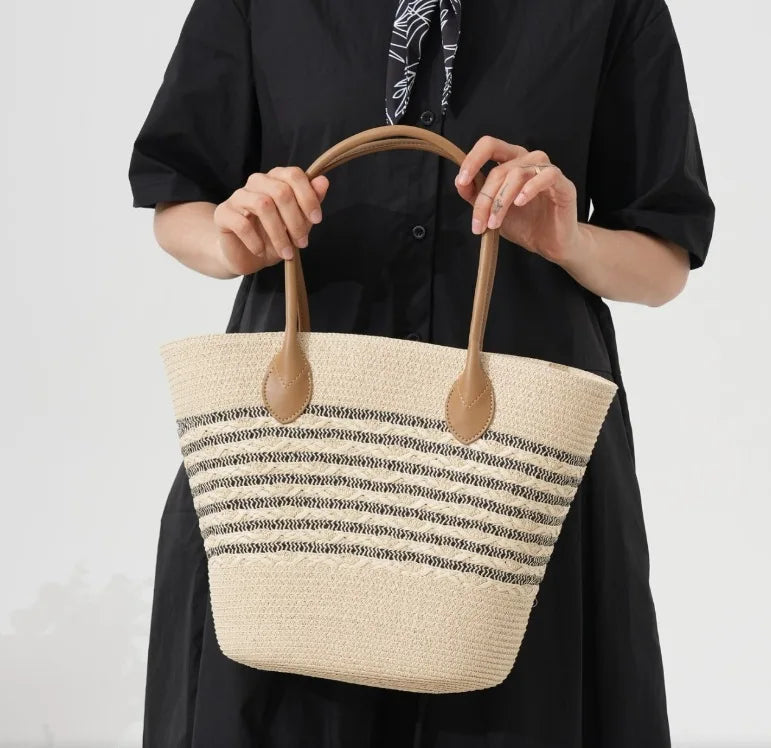 Striped Woven Straw Beach Tote Bag Large Capacity Nail Detail Shoulder Bag for Women Seaside Vacation Vegetable Basket