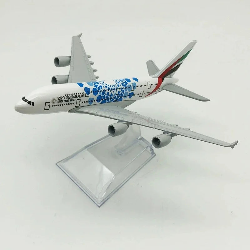 16CM A380 Series airplane kit Alloy Metal Diecast Airplanes Toy Airbus 380 plane model for Collection Gift