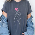 Women's Plus Size Finger Heart K-Pop Shirt T-shirt Cotton Breathable Fashionable and Versatile Unisex Streetwear Oversized