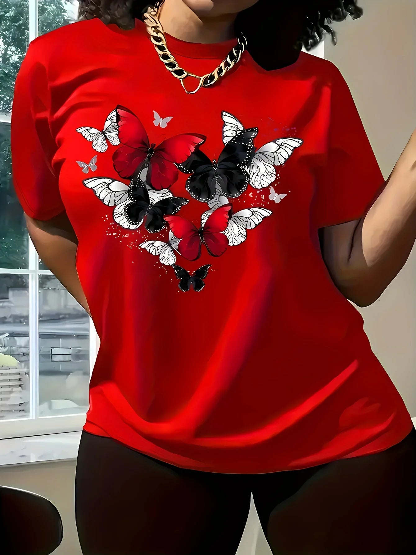 Women's Red Butterfly Heart Print Plus Size T-Shirt Short Sleeve Round Neck Casual Top for & All-Season Wear